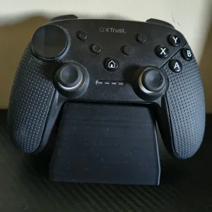 Controller Stand
