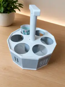 Cup holder