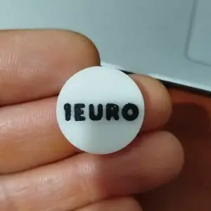 1 euro moneta per carrello della spesa