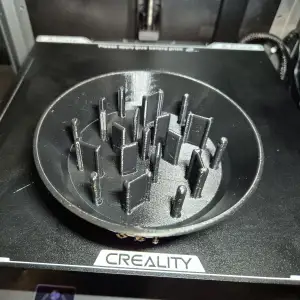 slow feeding bowl with feature for suckers