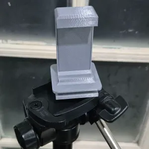 Smartphone to tripod adaptor with 42mm quick change base