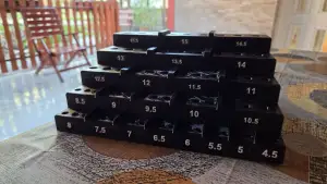 Drill bit holder