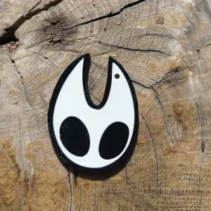 hollow knight keychain v1