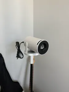 M4DD06 - Projector Support and Cap with RC Support