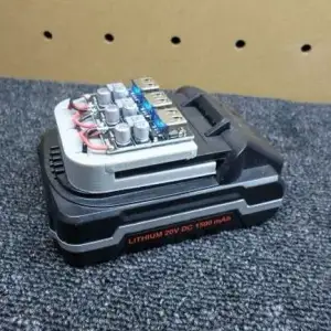 Battery (Terratek) Pack → USB Charger module