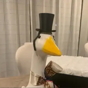 goose top hat