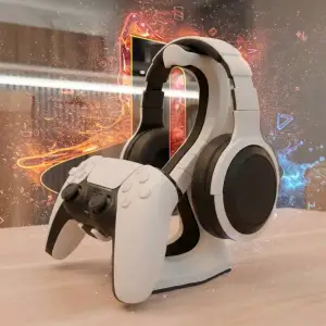 Controller and headphone stand