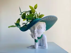 PINUP GIRL PLANTER