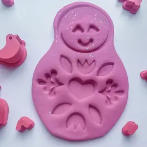 Matryoshka doll cutter and stamp set - 34 Pieces
