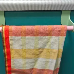Держатель (сушилка) для полотенца. Towel holder (dryer).