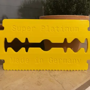 Razor Blade Ice Scraper "Frost Shaver"