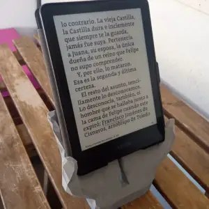 Low poly hands support kindle, tablet and mobile phone
