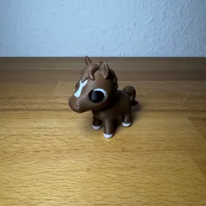 Süßes Pferd