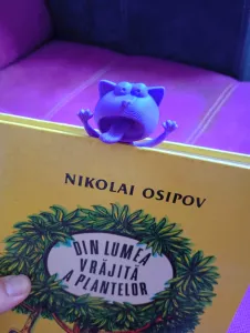 🐱📖 Funny Cat Bookmark