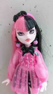 Earrings Draculaura Howliday Monster High