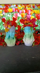 Queen of the Elves Vase