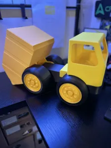 Dump truck