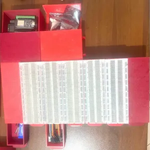 Base modulare con cassetti Breadbord arduino