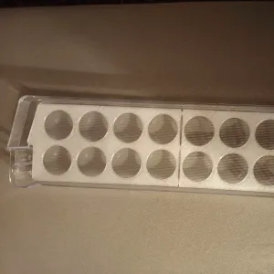 Egg holder 2 (for the refrigerator)