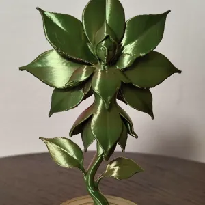 Lirys Leafbloom