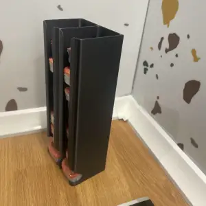 Dishwasher tablet dispenser