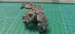 fidget ball with rubber - prism (hurts like a spike)