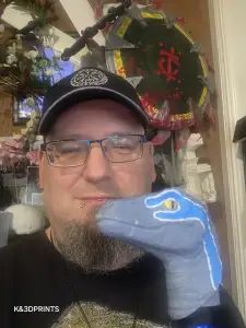 raptor head for folding walking stick