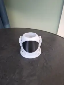 Astronaut Helmet Pen Holder – Space Desk Organizer