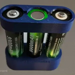 3-Cell 18650 Battery Case / Holder