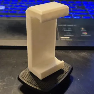 Fully printed tripod adapter for smartphone