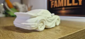 Sculpture de Porsche turbo 1980 fluide ondulées minimaliste