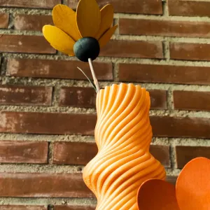 Nudo Vase