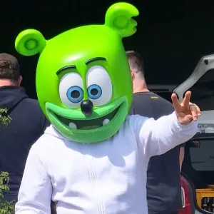 Gummy DJ