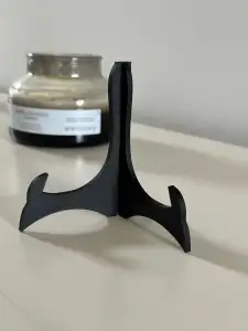 Plate stand