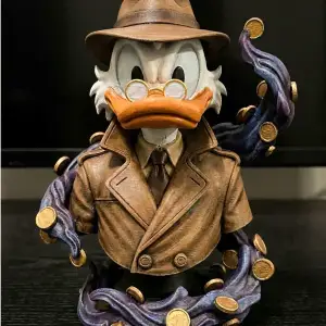Scrooge McDuck Bust | Disney Treasure Hunter Statue