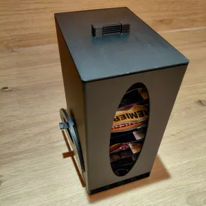 Cat food pouches dispenser