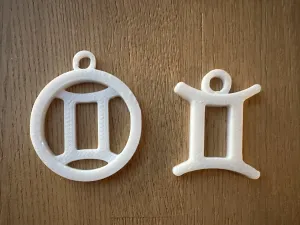Zodiac gemini keychain