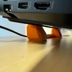 Portable Lifter for Laptop