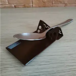 Single kitchen utensil rest