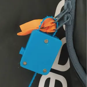 Zip padlock