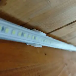 Square LED strip clip - Clip striscia led quadrata