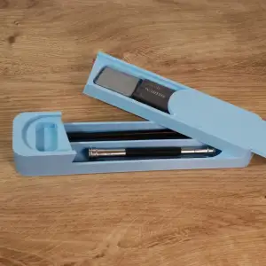 pencil case with sliding locking mechanism
