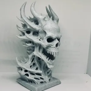 Thorned Revenant skull bust