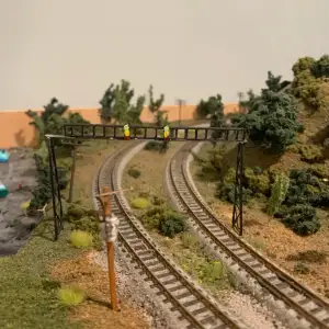 n scale light