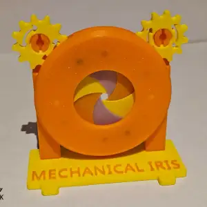 Mechanical Iris — 3D-Printed Aperture Mechanism