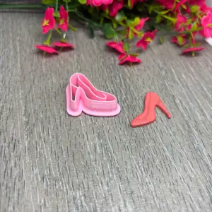 HEEL SHOE CLAY CUTTER