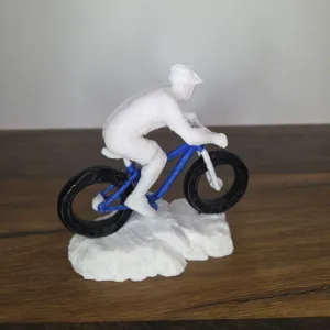 Cycling figurine