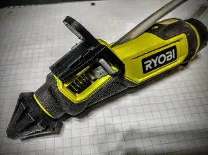 Ryobi Lithium Glue Stick Thumb Assist