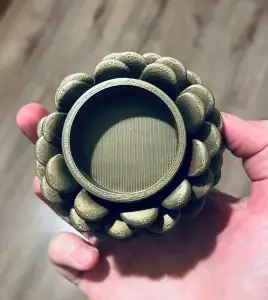 Pinecone candle stand