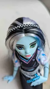 Pearls Tiara for Monster High